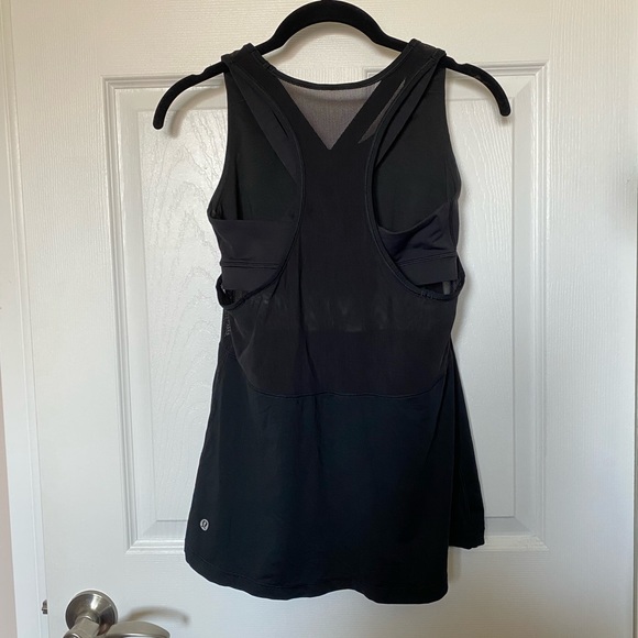 Lululemon Fast As Light 2-In-1 Tank 6 - Picture 8 of 16